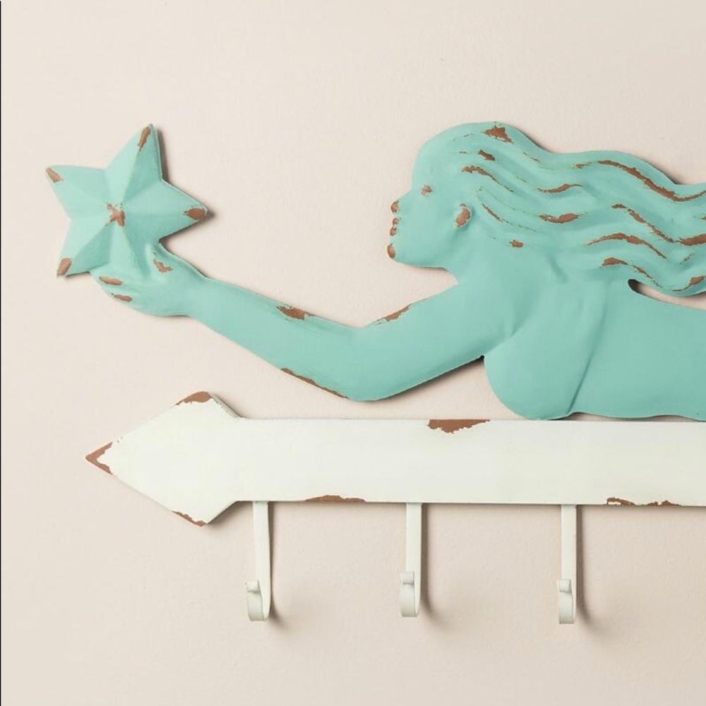 7-Hook Mermaid Wall Decor - Picture 3 of 3